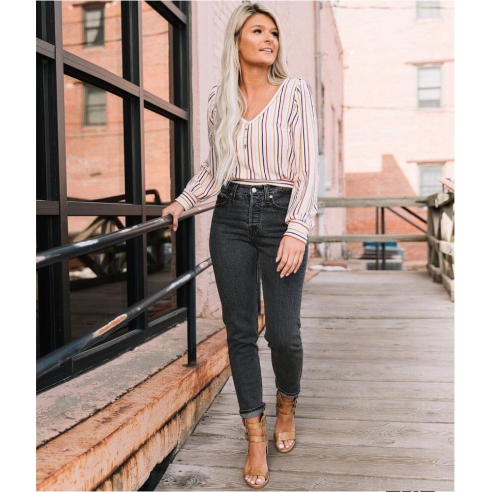 Levi’s Wedgie Icon Jeans Bite My Dust  - 27
